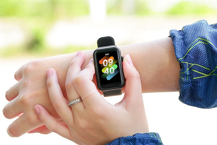 BeFit WatchFit 46.7mm dây silicone Màu Đen