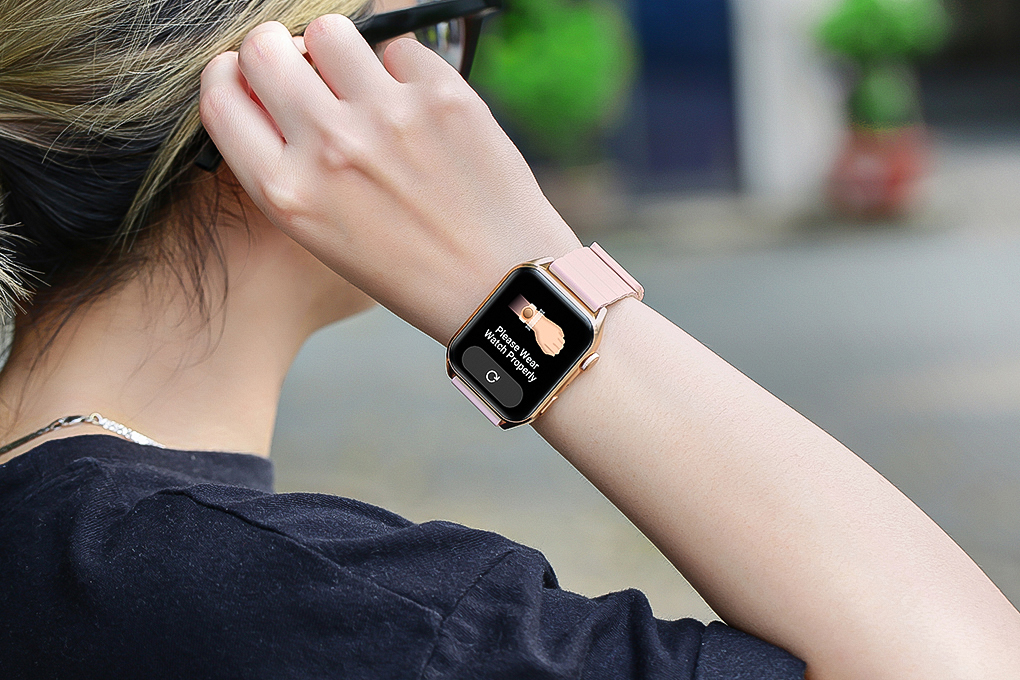 Những chiếc smartwatch giá rẻ, thiết kế đẹp nhiều tính năng hữu ích