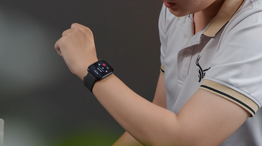 Amazfit BIP 5 44mm - Đàm thoại trên đồng hồ