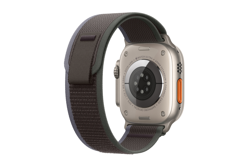 Đồng hồ thông minh Apple Watch Ultra 2 GPS + Cellular 49mm viền Titanium dây Trail Màu Đen