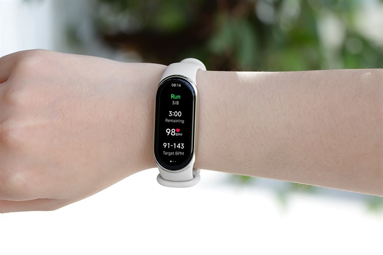 Vòng đeo tay thông minh Mi Band 8 Màu Vàng
