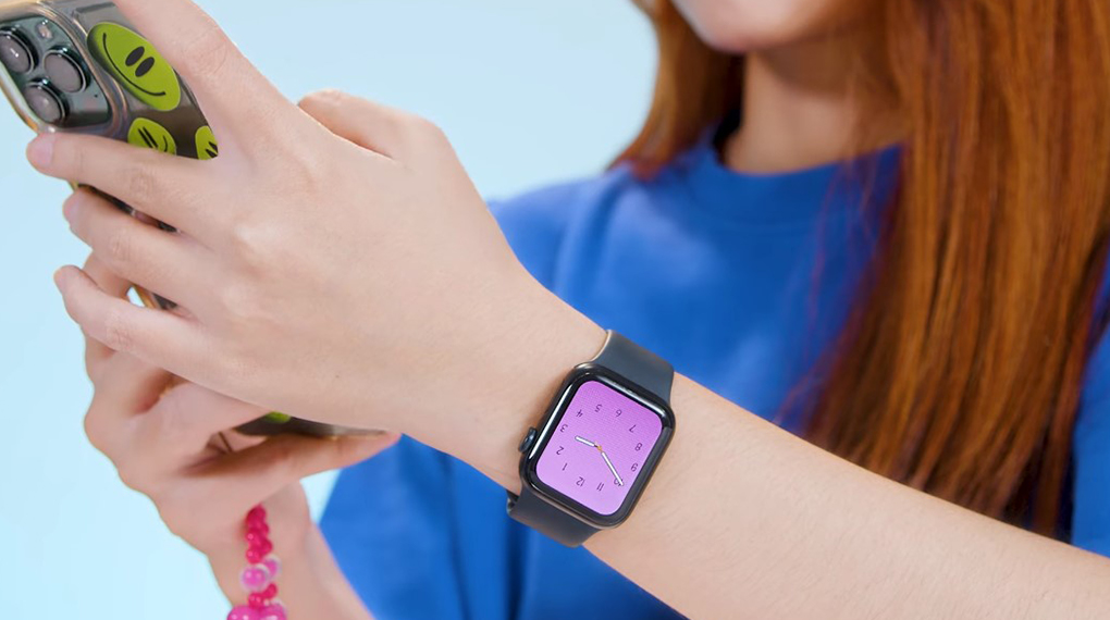 Apple Watch SE 2023 GPS 40mm - Màn hình OLED