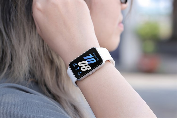 Vòng tay thông minh Samsung Galaxy Fit3 Màu Xám nhạt