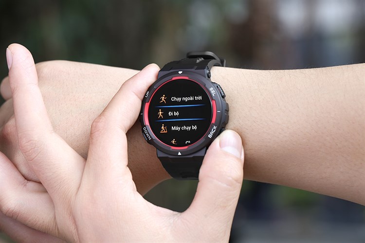 Amazfit Active Edge 46.6mm dây silicone Màu Đen