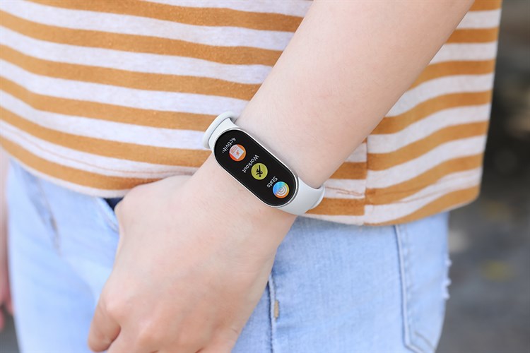 Vòng đeo tay thông minh Mi Band 9 Màu Bạc