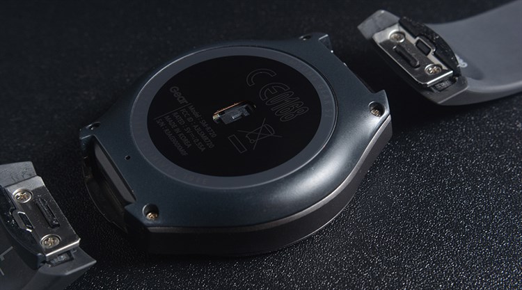 Đồng hồ thông minh Samsung Gear S2 Sport Màu Xám