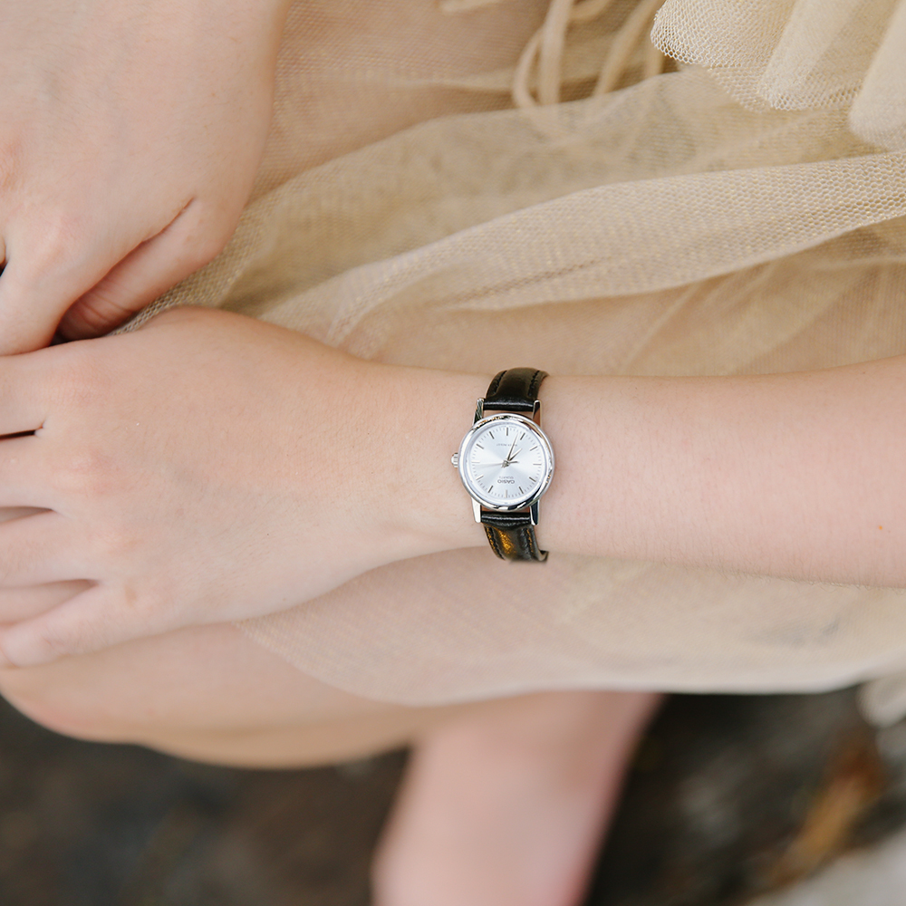 Đồng hồ CASIO 23 mm Nữ LTP-1095E-7ADF