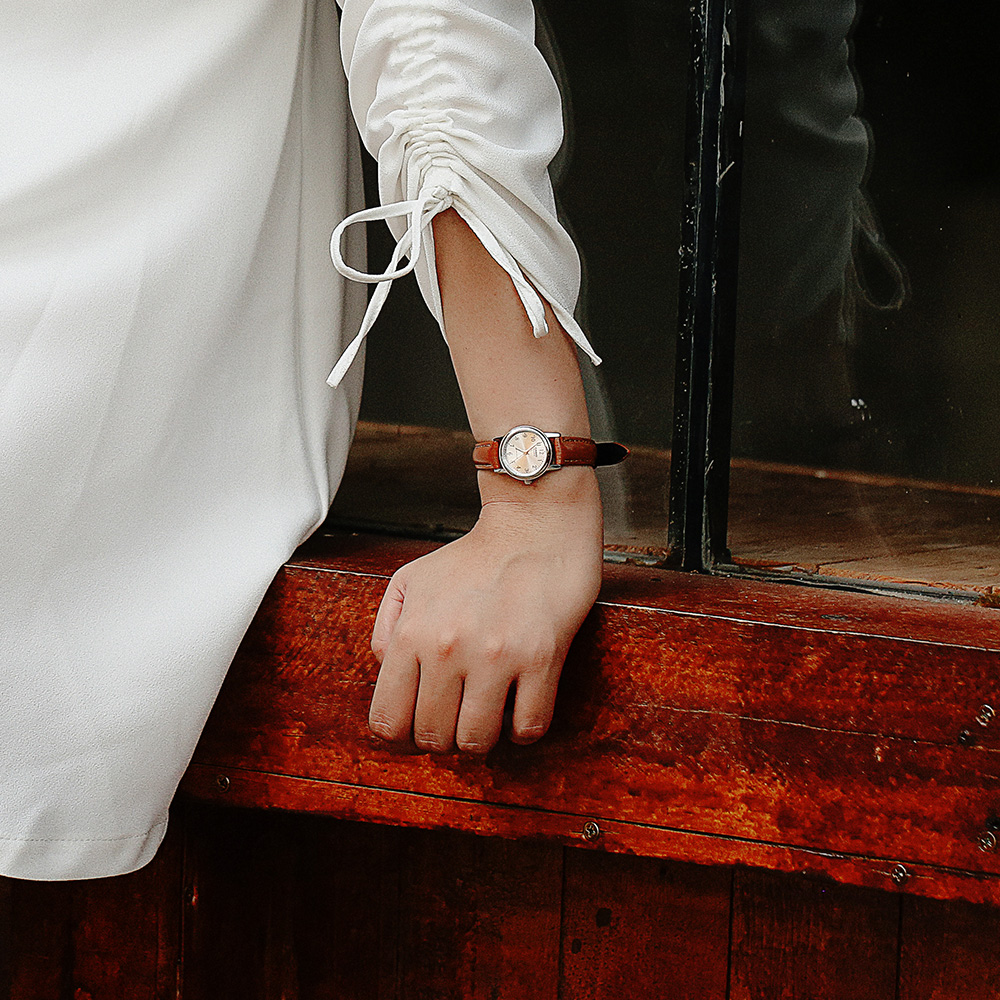 Đồng hồ CASIO 23 mm Nữ LTP-1095E-7BDF