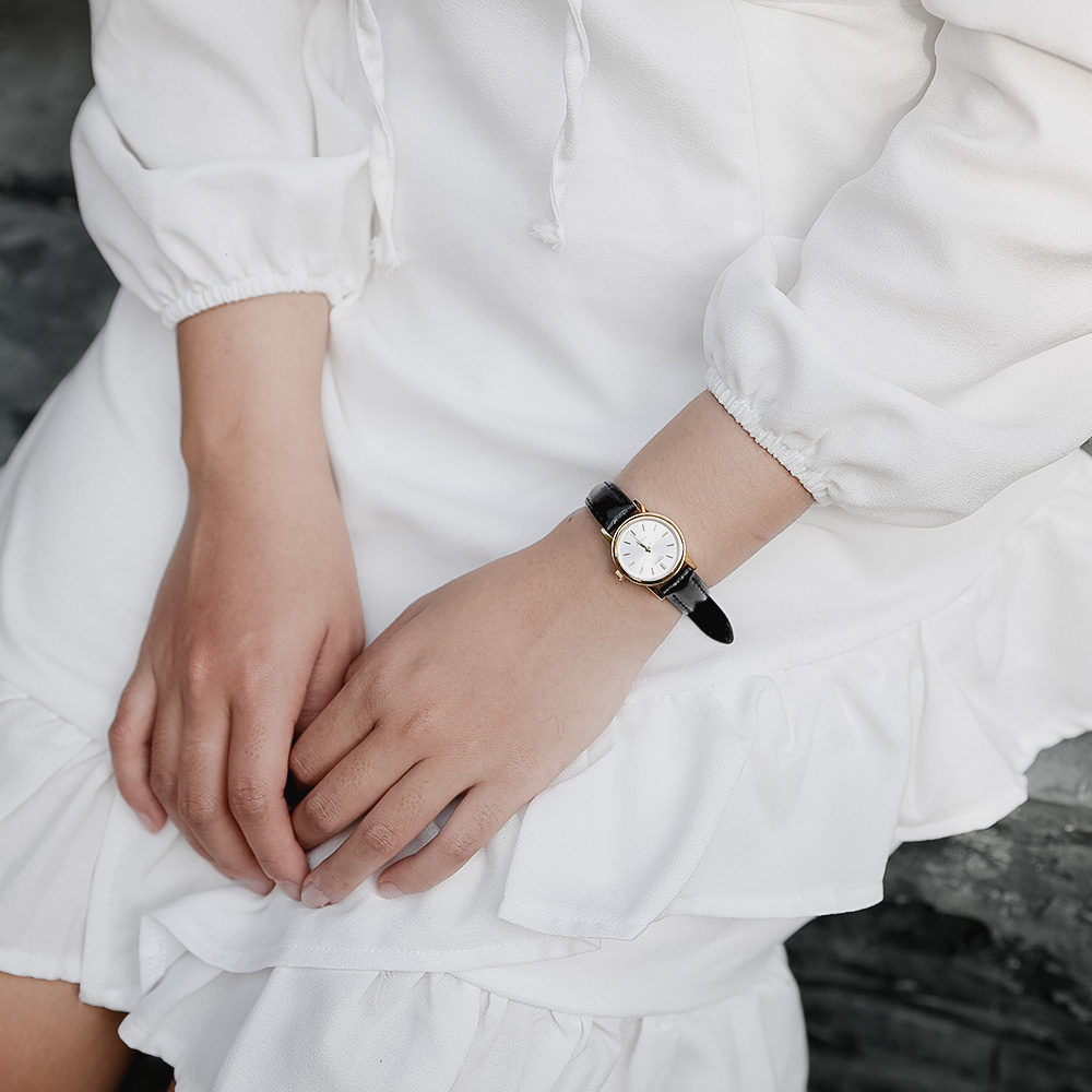 Đồng hồ CASIO 23 mm Nữ LTP-1095Q-7A