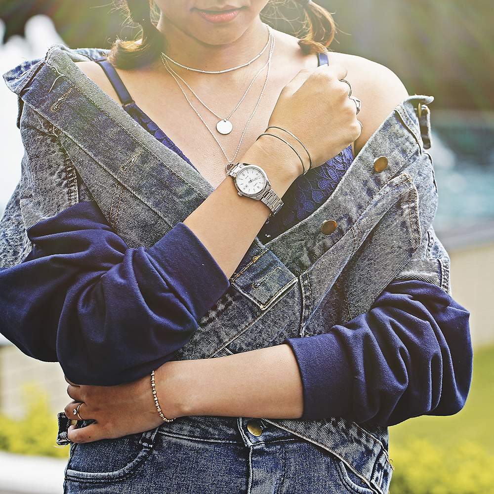 Đồng hồ CASIO Timeless 30 mm Nữ LTP-1302D-7A1VDF