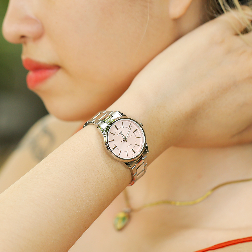 Đồng hồ CASIO 30 mm Nữ LTP-1303D-4AVDF