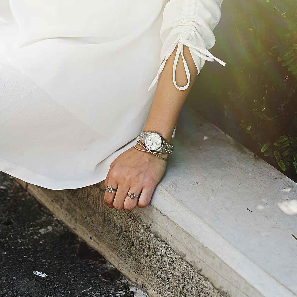 Đồng hồ CASIO 30 mm Nữ LTP-1335D-7AVDF