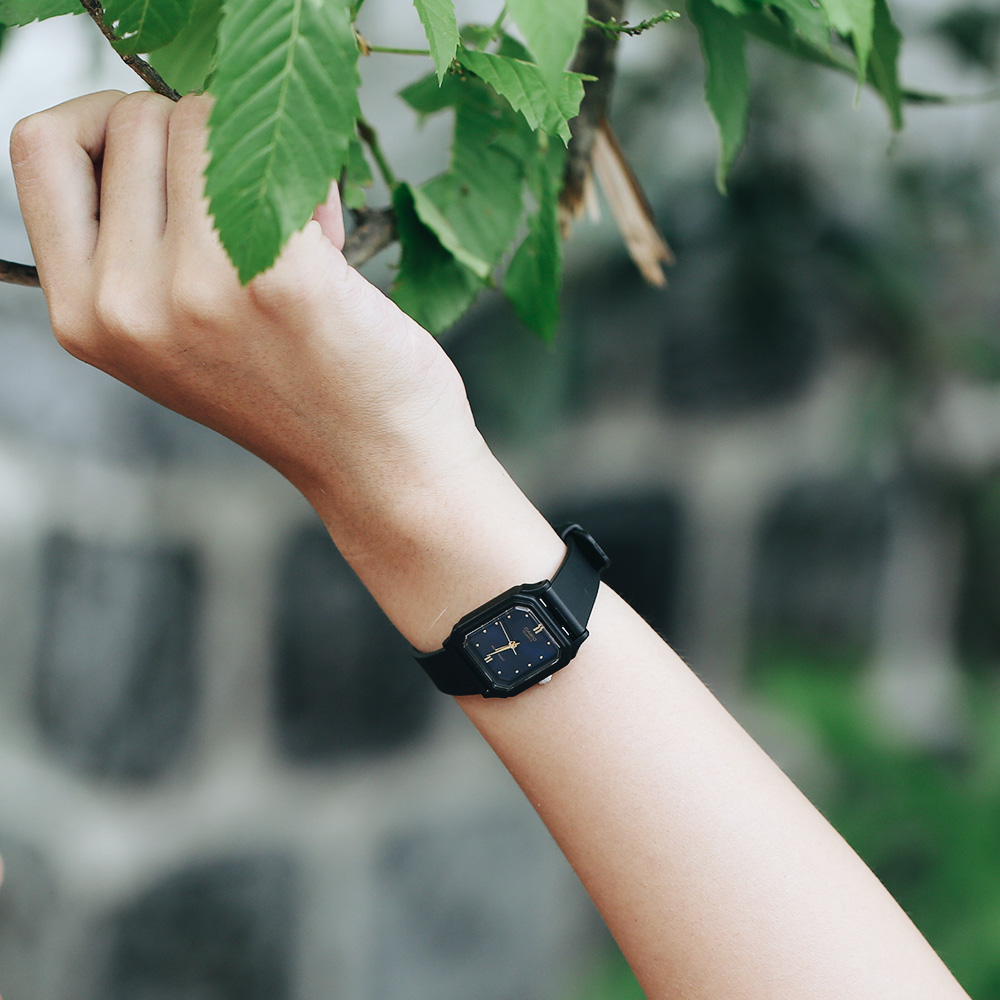 Đồng hồ CASIO 22.4 mm Nữ LQ-142E-2ADF