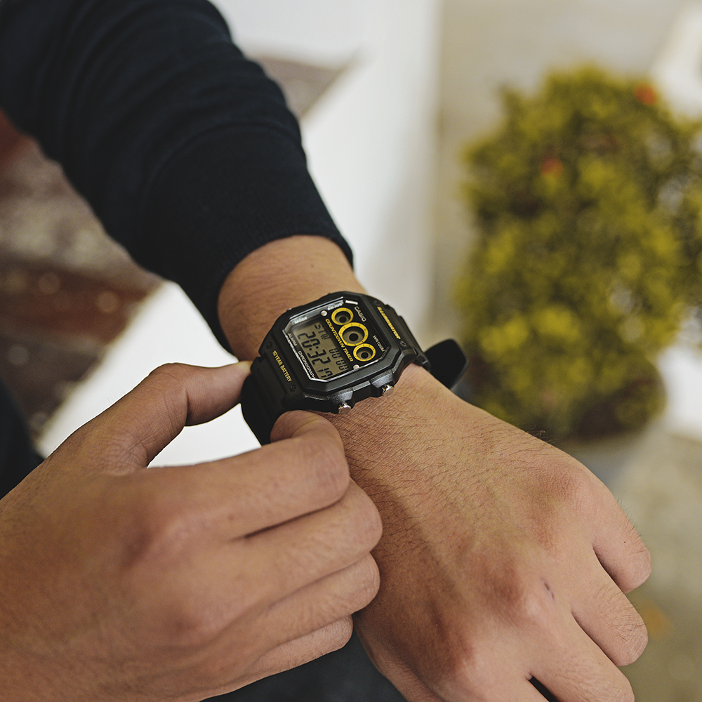 Đồng hồ CASIO 39.7 mm Nam AE-1300WH-1AVDF