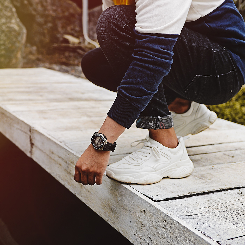 Đồng hồ CASIO 47.5 mm Nam AE-2100W-1AVDF