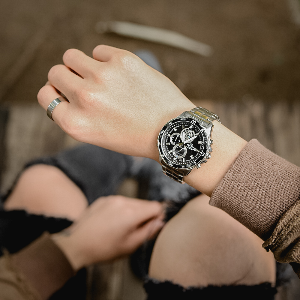 Đồng hồ Nam Edifice Casio EFR-547D-1AVUDF