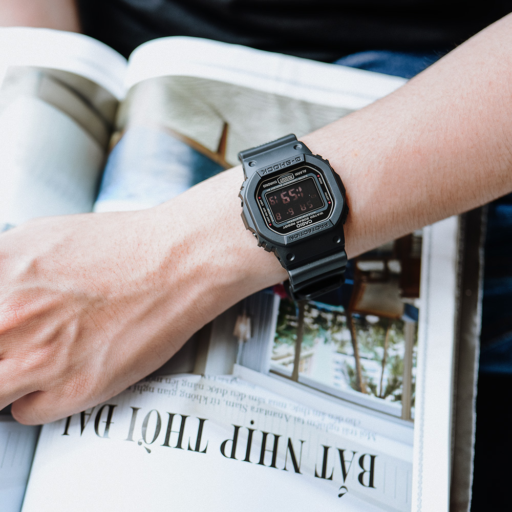 Đồng hồ G-SHOCK 5600 43.5 mm Nam DW-5600MS-1DR