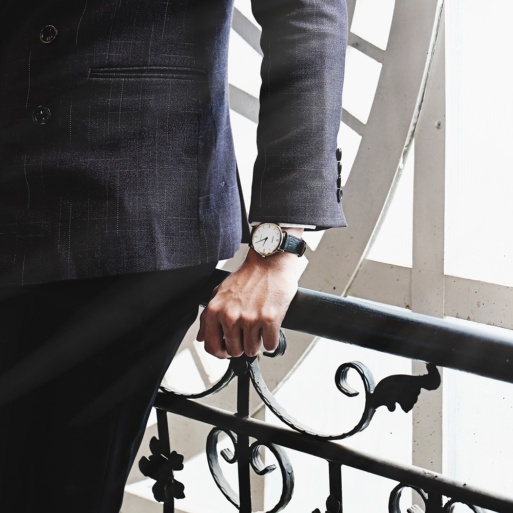 Đồng hồ CITIZEN 39 mm Nam AR1133-23A