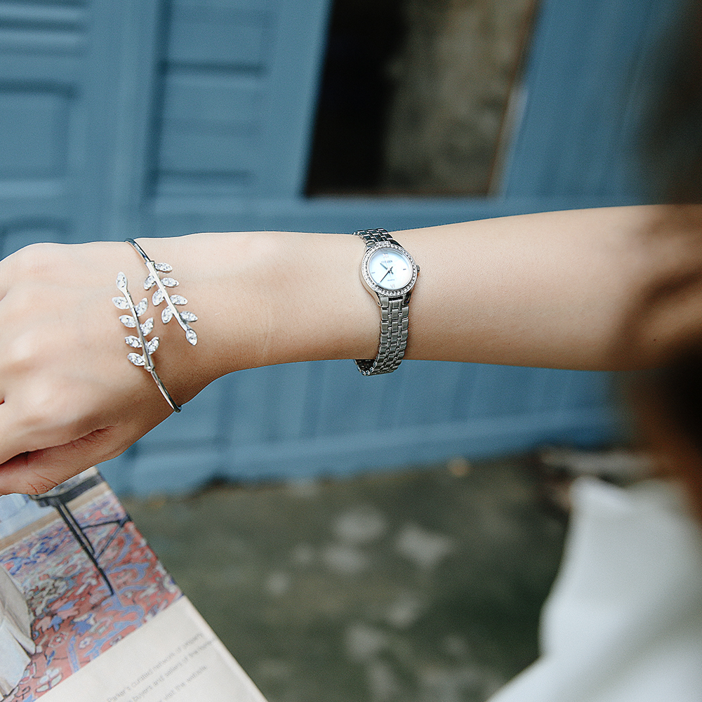 Đồng hồ CITIZEN 21.4 mm Nữ EJ6140-57D