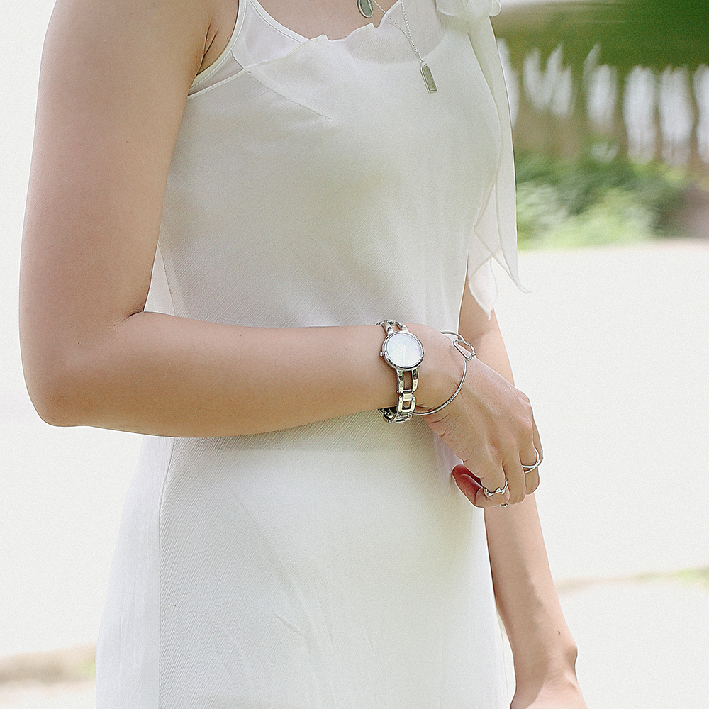 Đồng hồ CITIZEN L 27.4 mm Nữ EM0430-85N