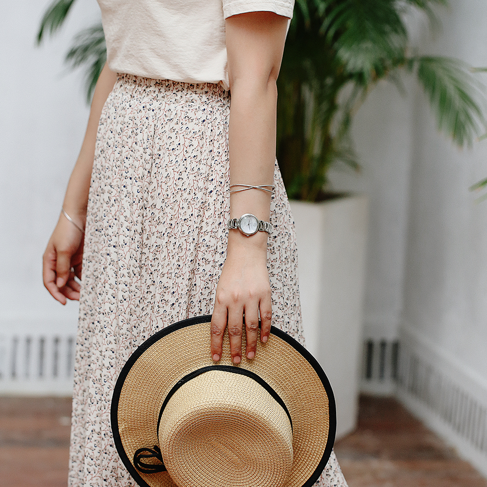 Đồng hồ CITIZEN 28.5 mm Nữ EM0530-81D