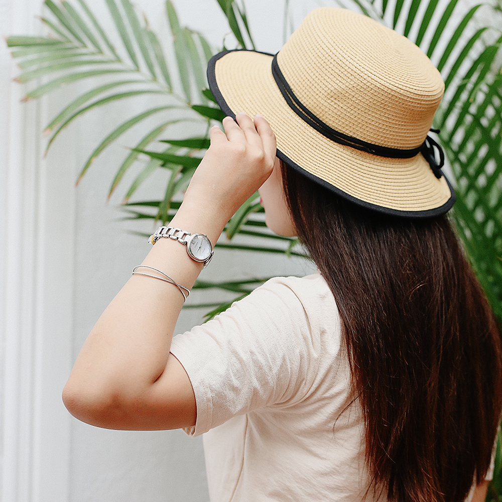 Đồng hồ CITIZEN 28.5 mm Nữ EM0530-81D