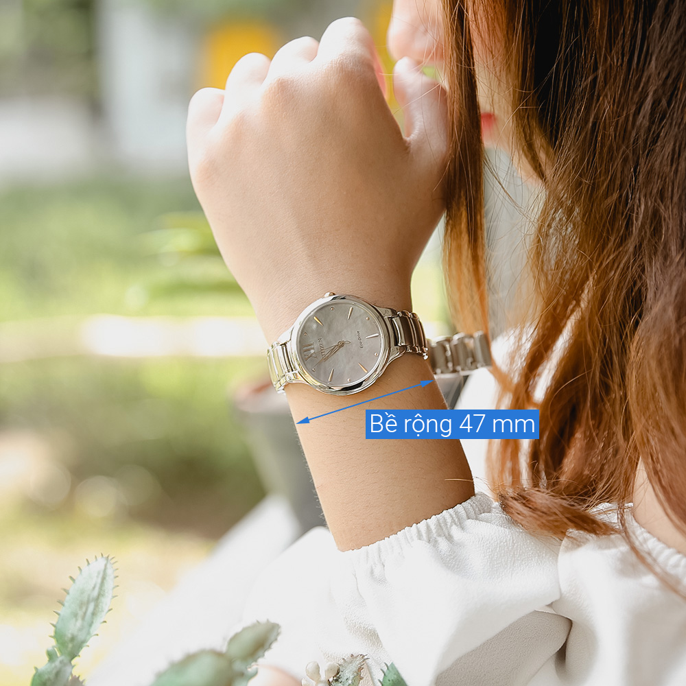 Đồng hồ CITIZEN L 32 mm Nữ EM0558-81Y