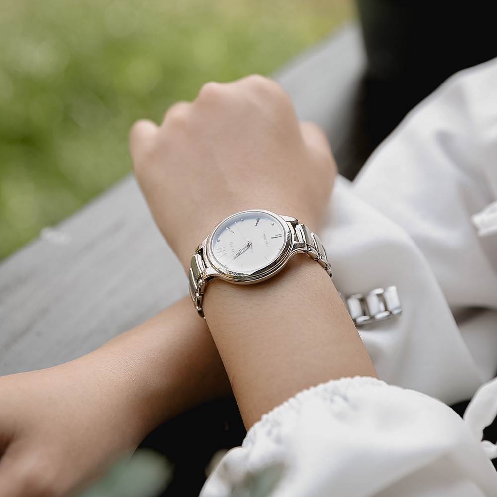 Đồng hồ CITIZEN L 32 mm Nữ EM0558-81Y - 3