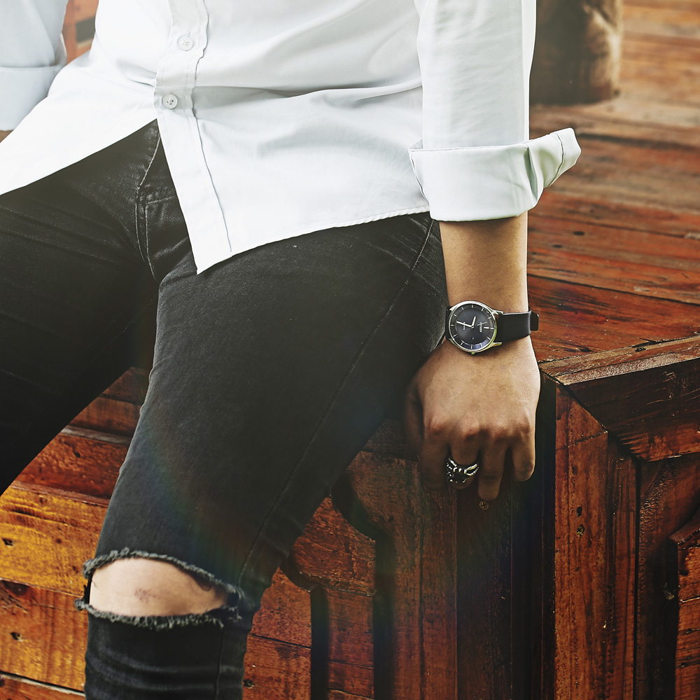 Đồng hồ CITIZEN 40 mm Nam BM7400-12L