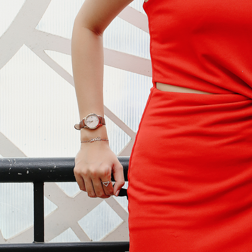 Đồng hồ CITIZEN 30.1 mm Nữ EW2533-11X