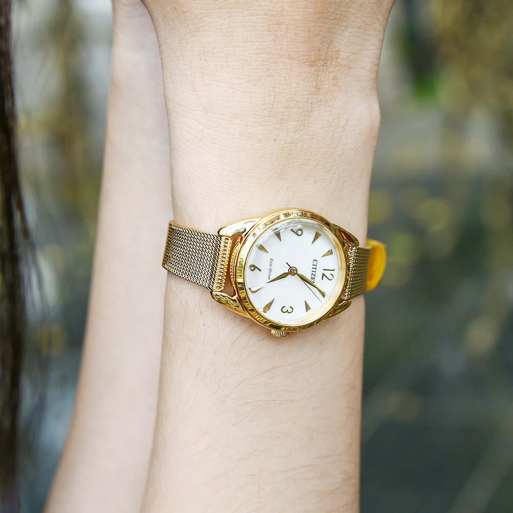 Đồng hồ CITIZEN 27 mm Nữ EM0687-89P