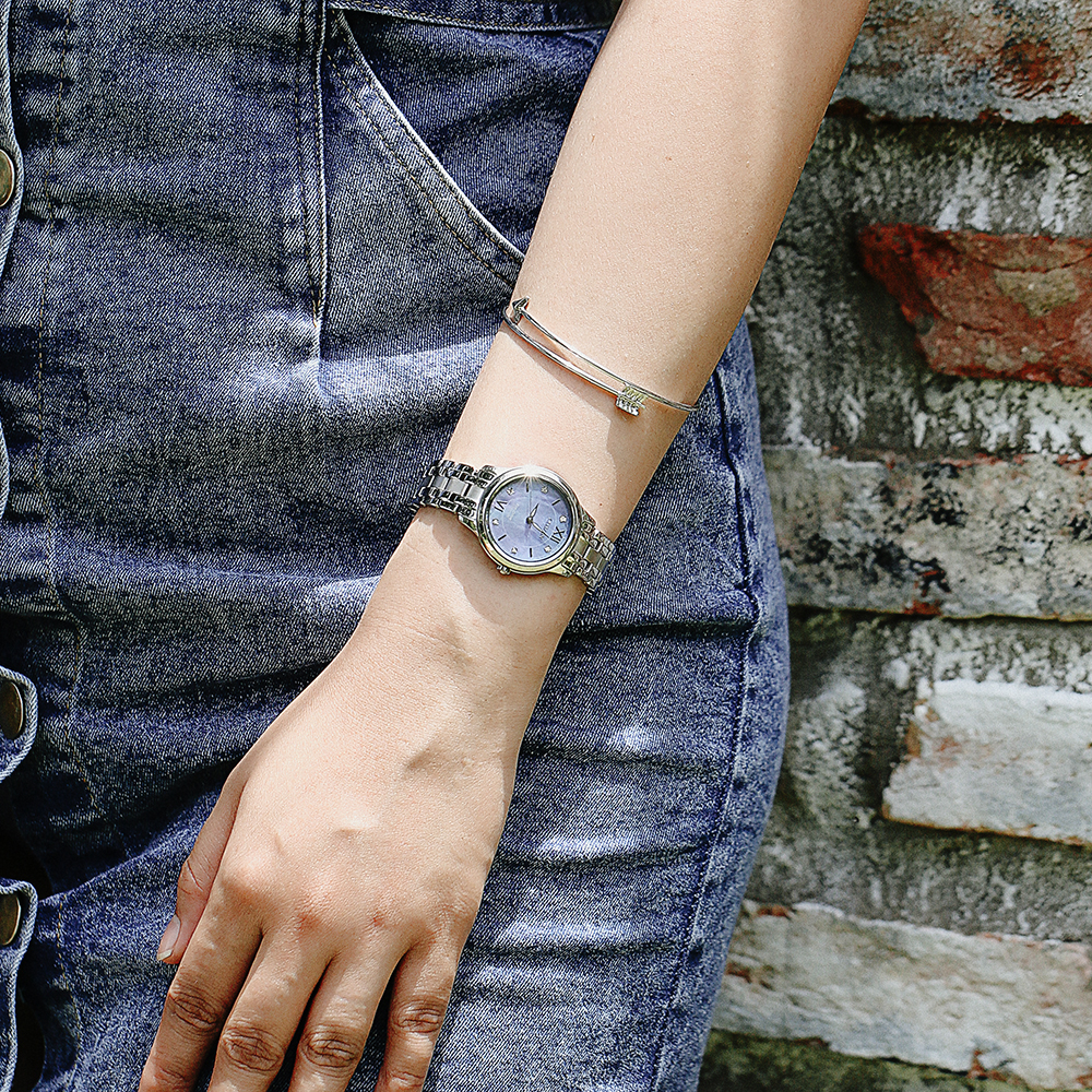 Đồng hồ Nữ Citizen EM0720-85N - Eco-Drive