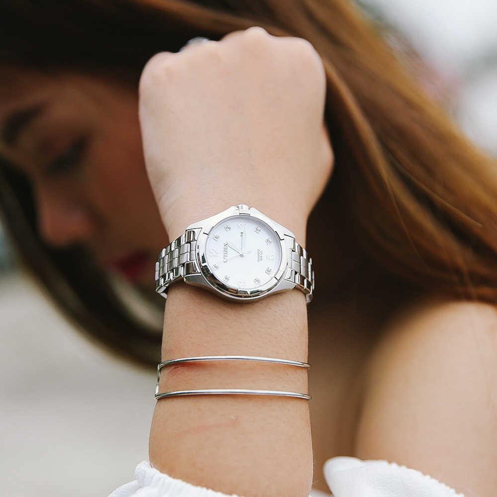 Đồng hồ CITIZEN 31.8 mm Nữ EU6080-58D