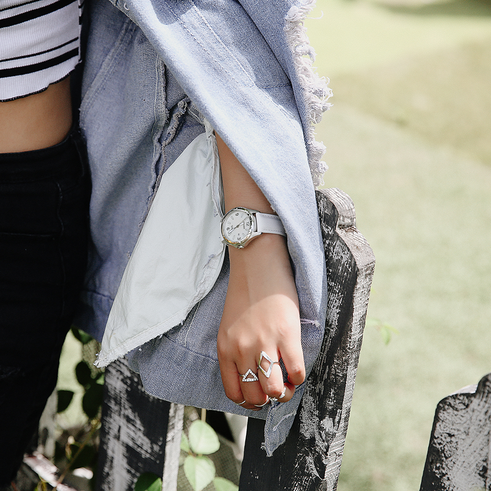 Đồng hồ Nữ Citizen EU6080-07D