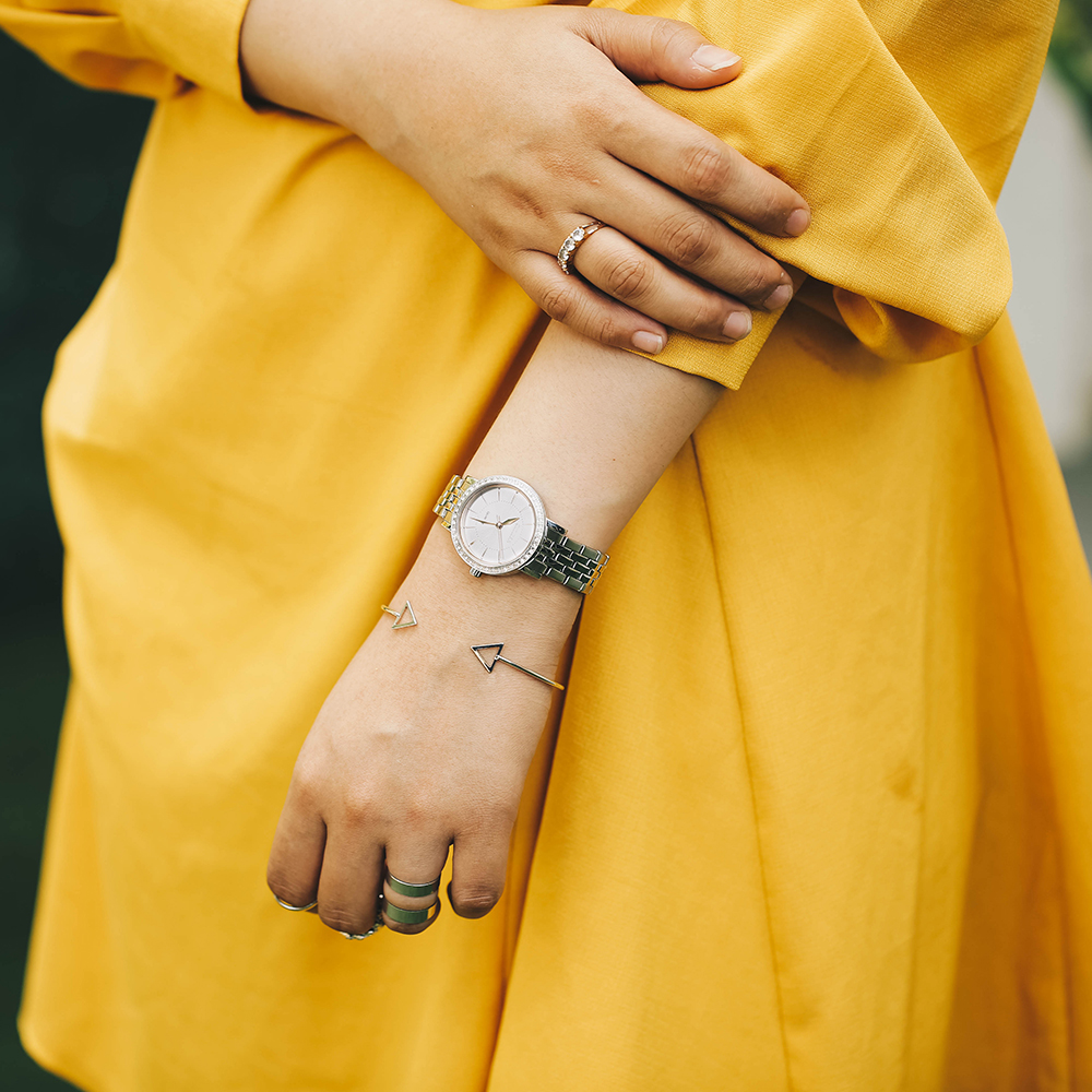 Đồng hồ CITIZEN 31.2 mm Nữ EL3041-87X