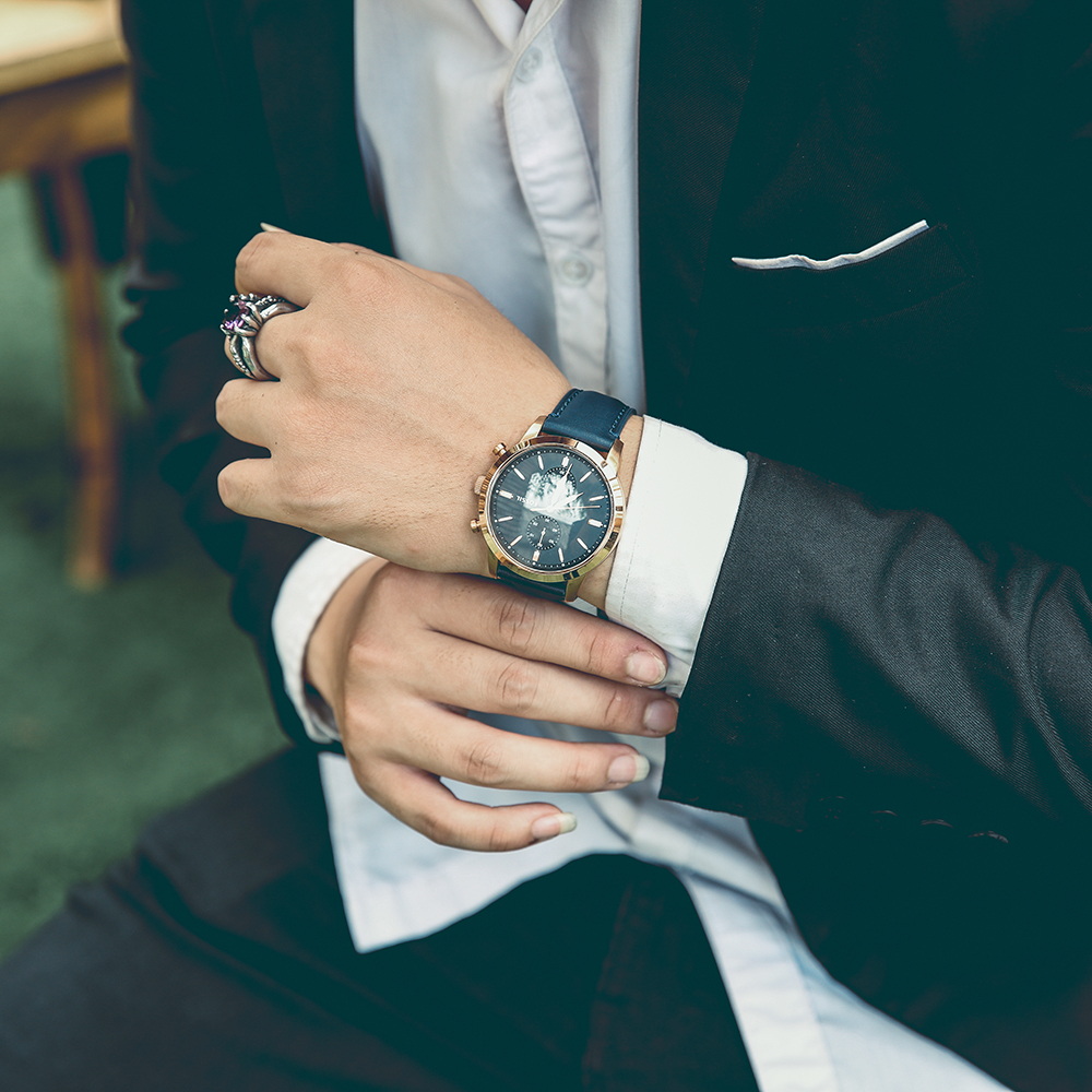 Đồng hồ FOSSIL Carlie 43.8 mm Nam FS5436