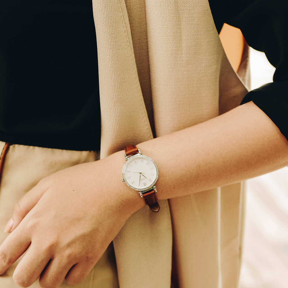 Đồng hồ FOSSIL Carlie 28.3 mm Nữ ES4446