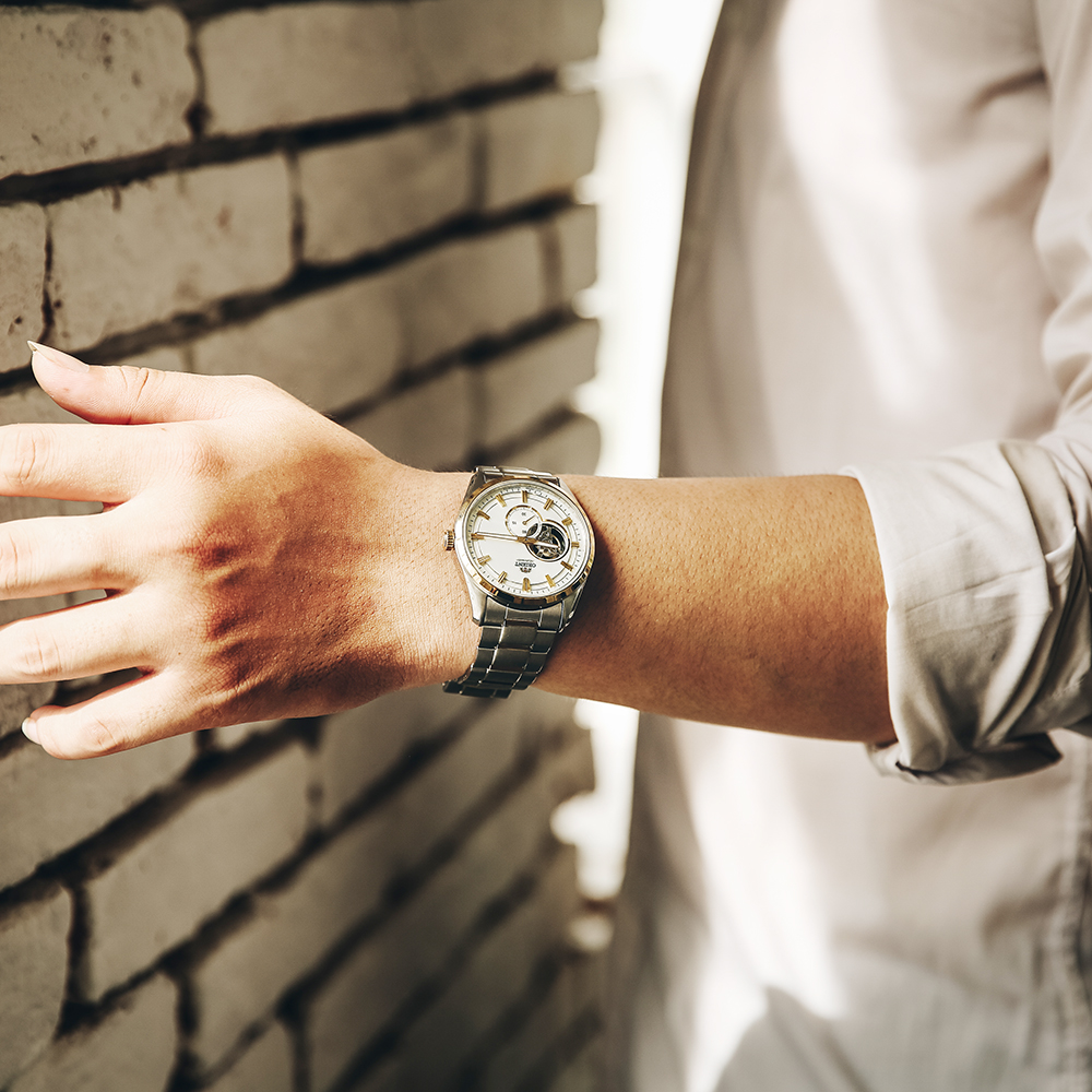 Đồng hồ ORIENT 40.5 mm Nam RA-AR0001S10B