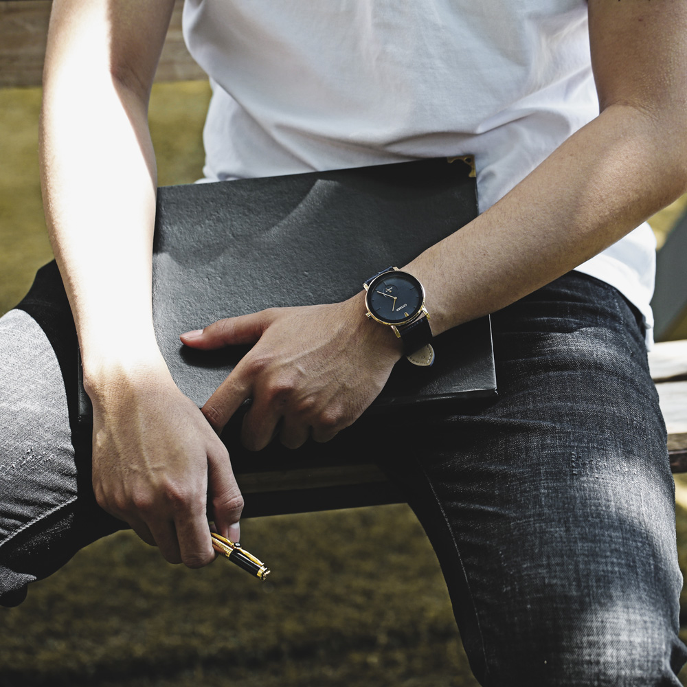 Đồng hồ CITIZEN 42 mm Nam BE9183-03L