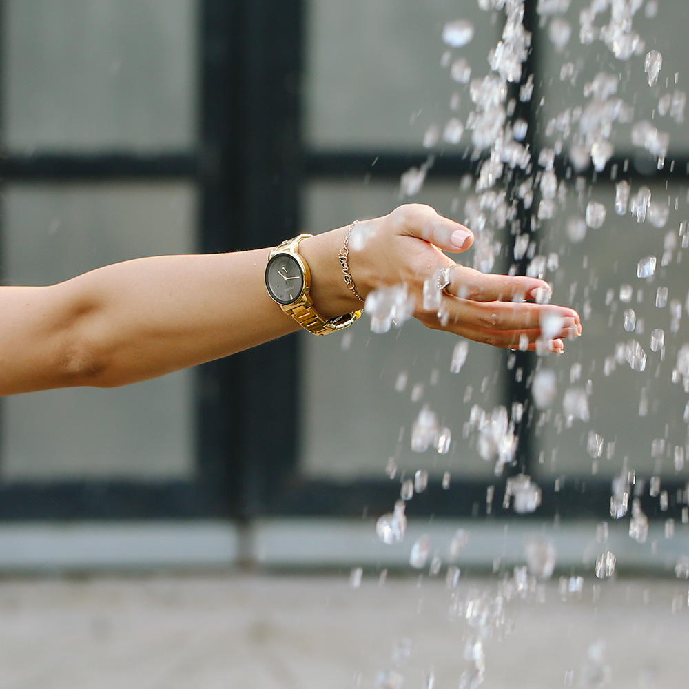 Đồng hồ Nữ Citizen EQ9062-58E