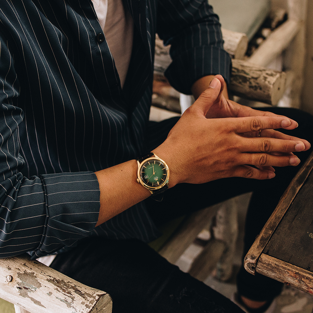 Đồng hồ ORIENT Bambino 42 mm Nam FAC08002F0