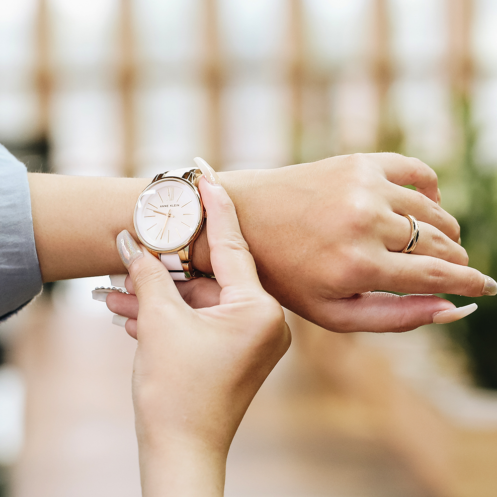 Đồng hồ ANNE KLEIN 36.8 mm Nữ AK/1412IVGB