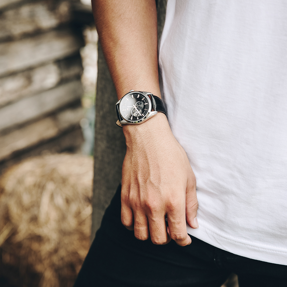 Đồng hồ ORIENT 40.5 mm Nam RA-AR0005Y10B