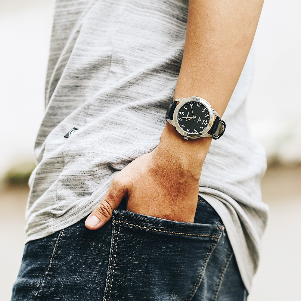 Đồng hồ Nam Titan 1585SL08