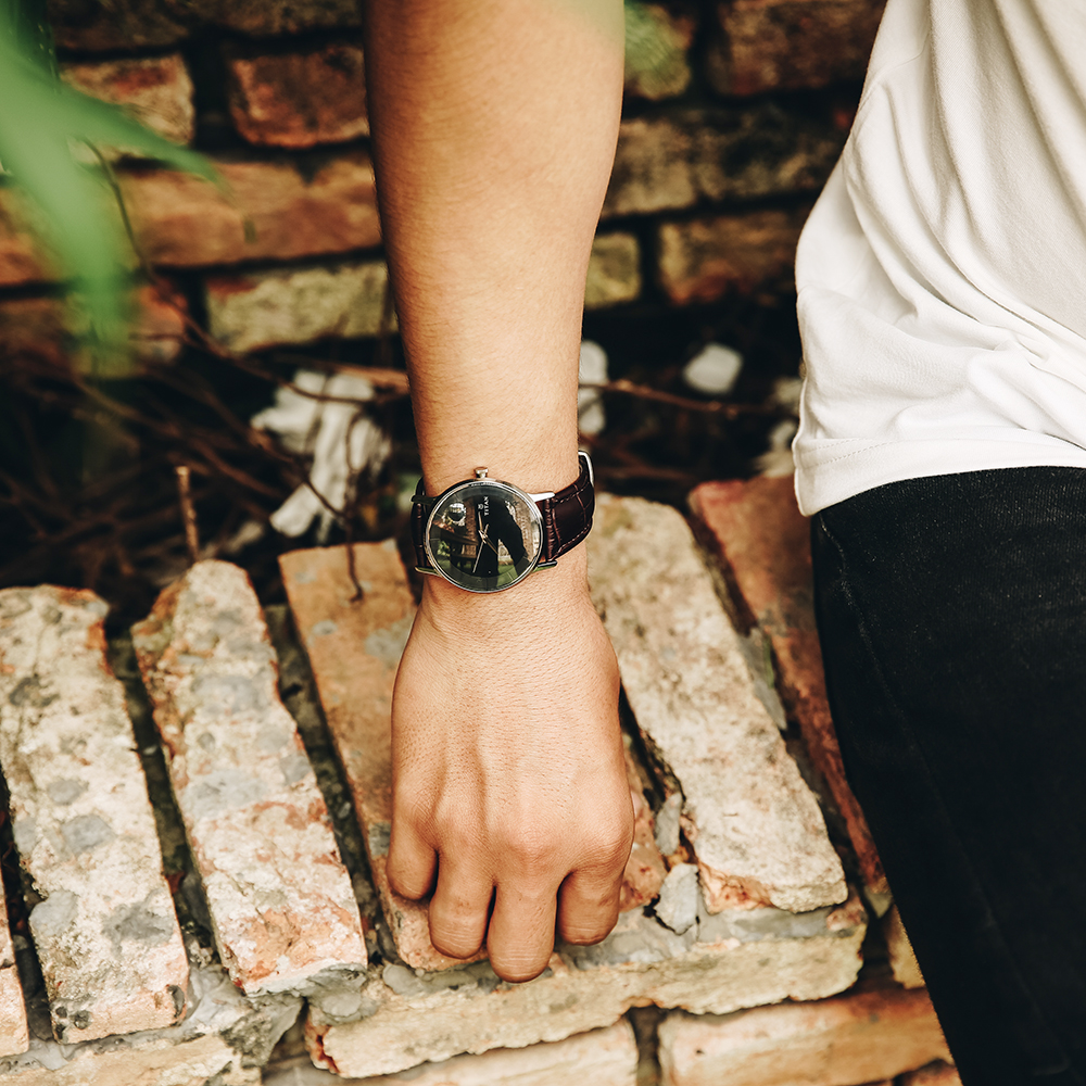 Đồng hồ TITAN 39.5 mm Nam 1672SL01