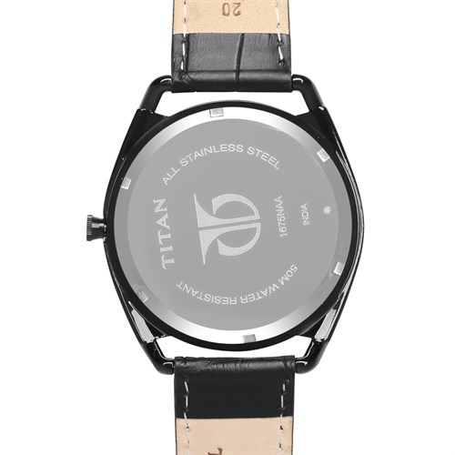 Đồng hồ TITAN 44.2 mm Nam 1675NL01 Màu Đen