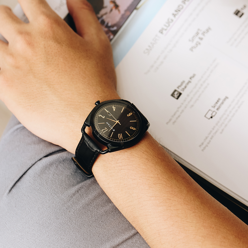 Đồng hồ TITAN 44.2 mm Nam 1675NL01