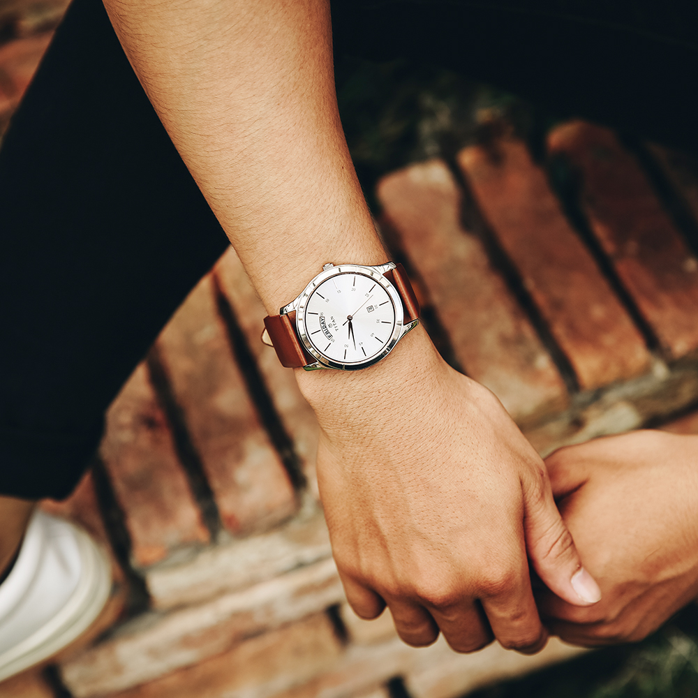 Đồng hồ TITAN 42 mm Nam 1767SL01