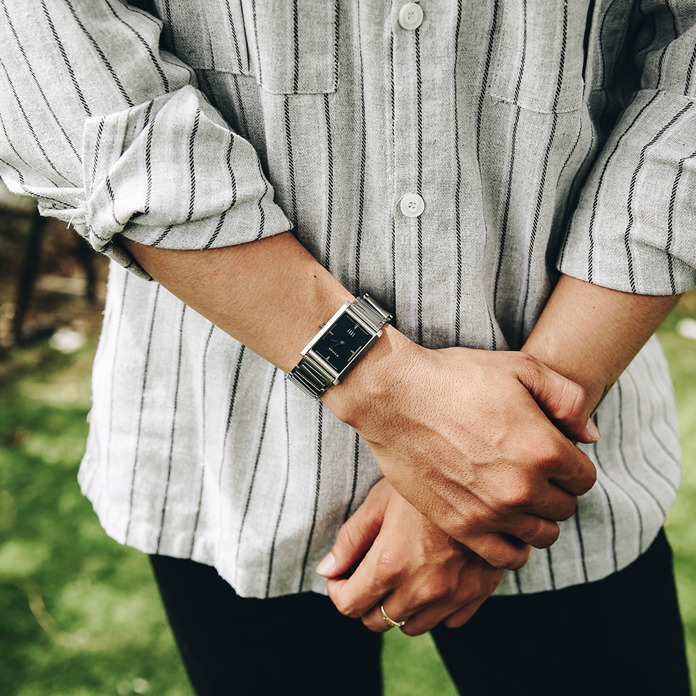 Đồng hồ Nam Titan 1043SM07