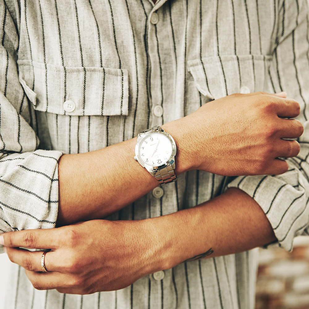 Đồng hồ TITAN 43 mm Nam 1585SM04